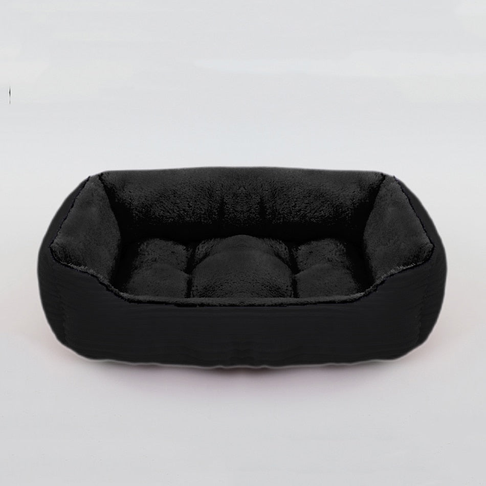 Camas e Almofadas / Cama Confort Pet estilo Sofá de Veludo - MOYU  código: 0054